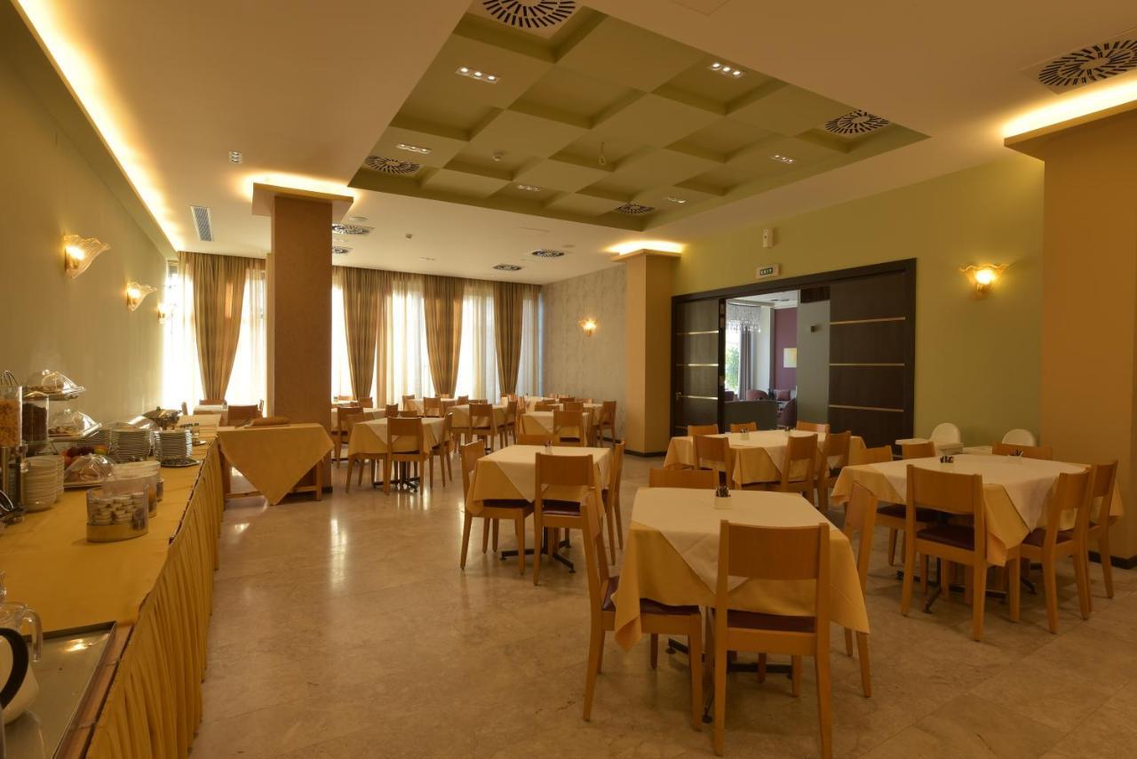 Park Hotel 나플리오 외부 사진